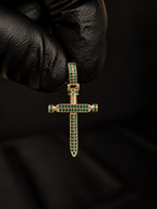 Pendente Cruz Clavos Verde Esm. 3cm