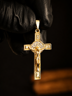 Pendente São Bento com Cristal 3,6cm
